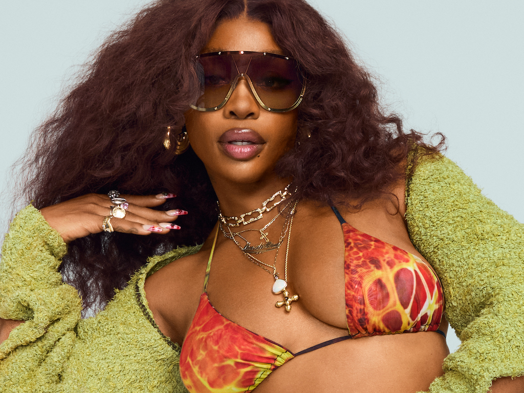 SZA Collabs With Quay Australia on an Eyewear Edit Titled “Sides of SZA”
