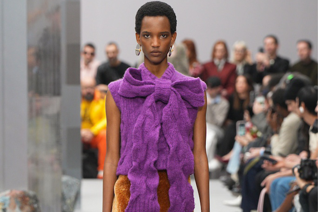 Review: Acne Studios FW25 Women’s Collection